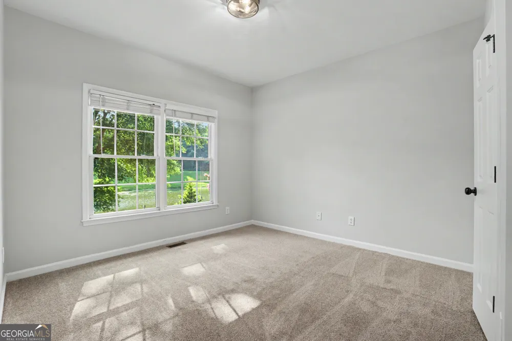 1738 Mulberry Lake DR Dacula, GA 30019