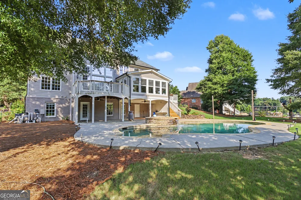 1738 Mulberry Lake DR Dacula, GA 30019