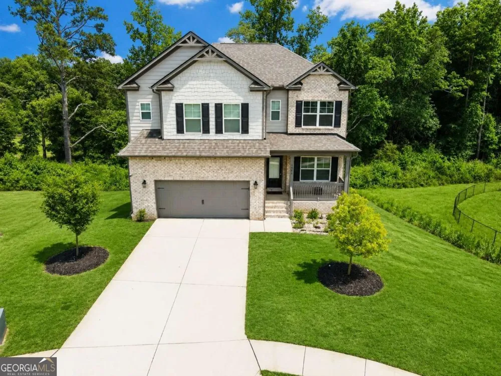 5381 Woodline View Cir Auburn, GA 30011