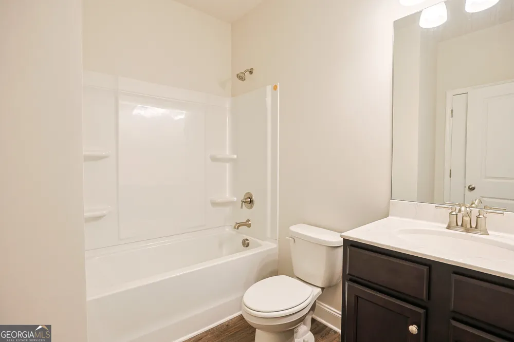 5381 Woodline View Cir Auburn, GA 30011