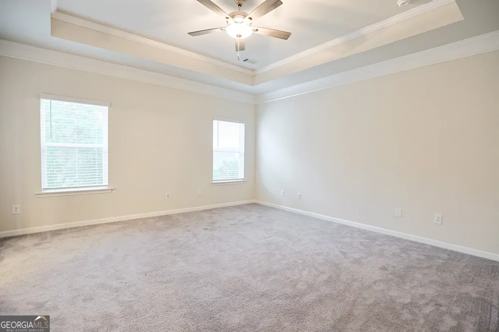 5381 Woodline View Cir Auburn, GA 30011