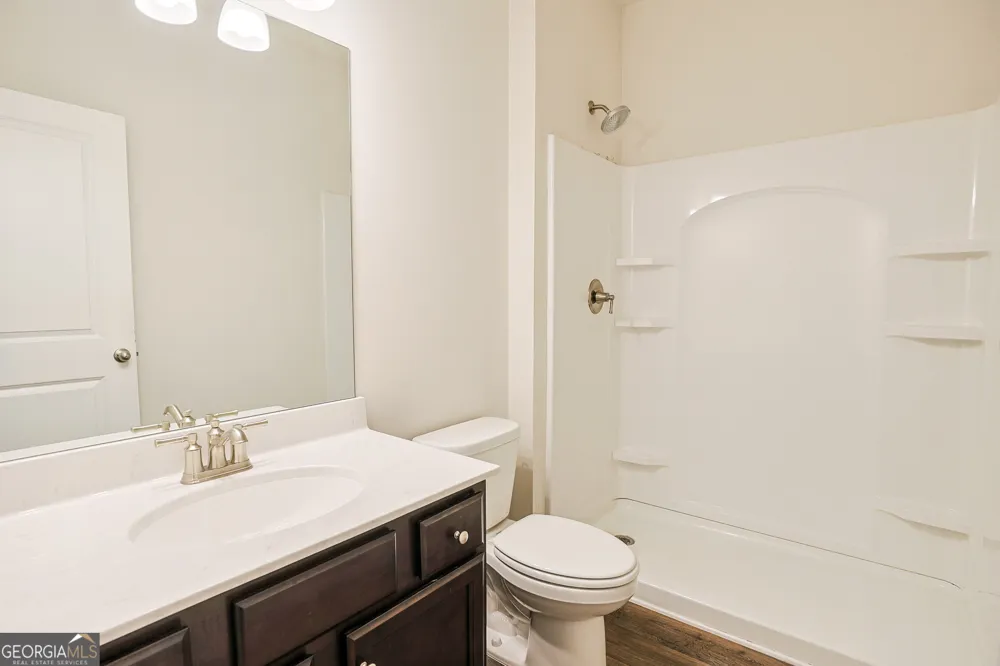 5381 Woodline View Cir Auburn, GA 30011