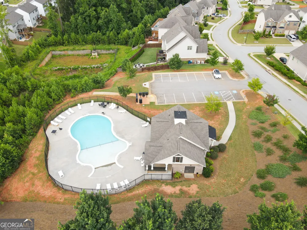5381 Woodline View Cir Auburn, GA 30011