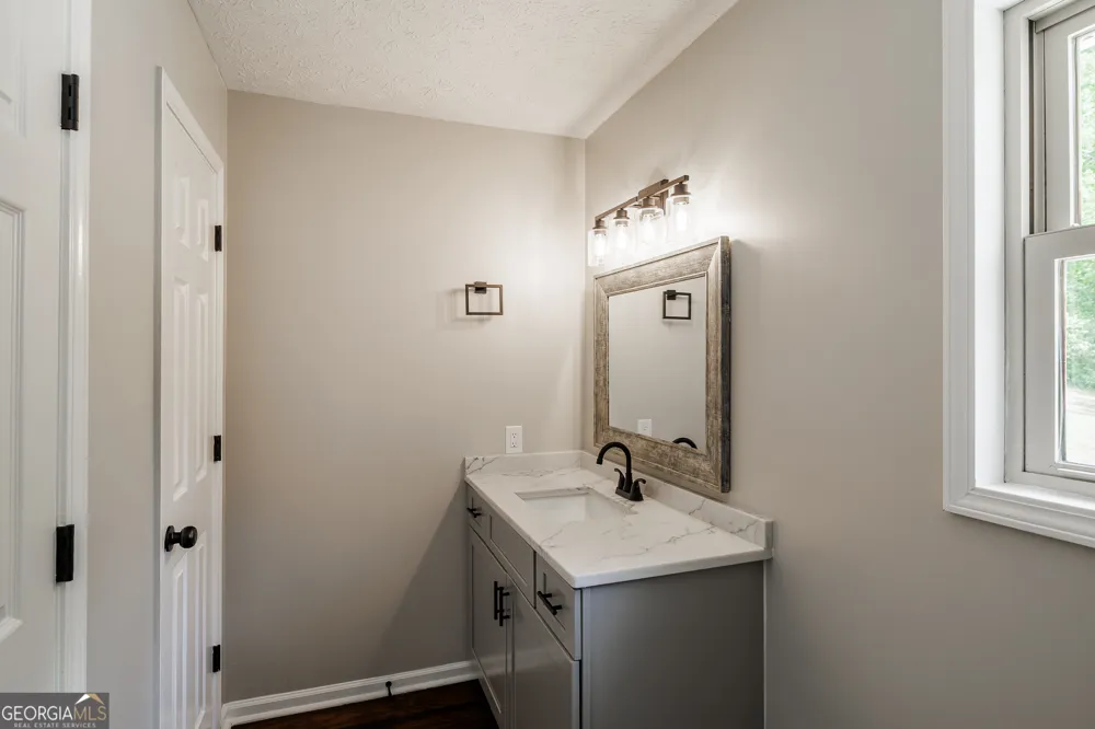 152 Marion ST Royston, GA 30662