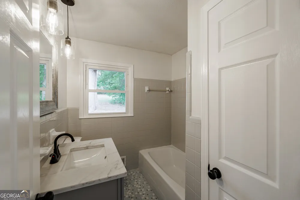 152 Marion ST Royston, GA 30662