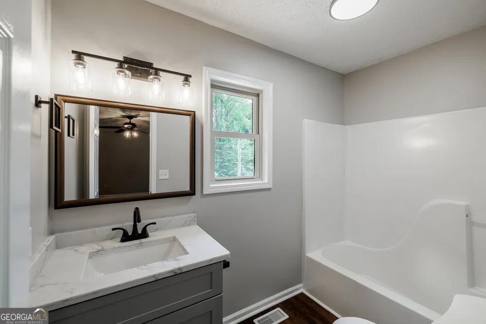 152 Marion ST Royston, GA 30662