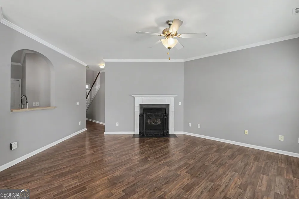 211 Meadow RUN Carrollton, GA 30116