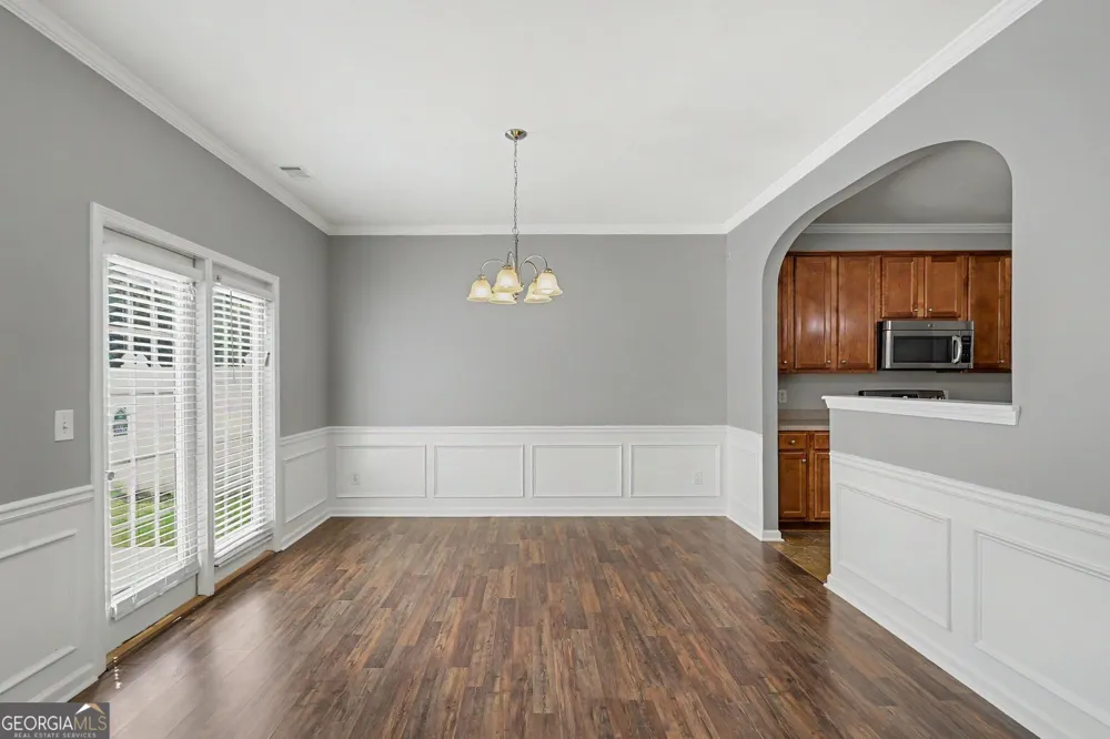 211 Meadow RUN Carrollton, GA 30116