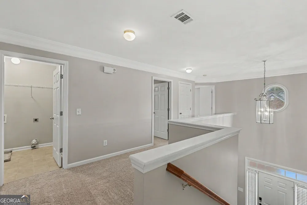 211 Meadow RUN Carrollton, GA 30116