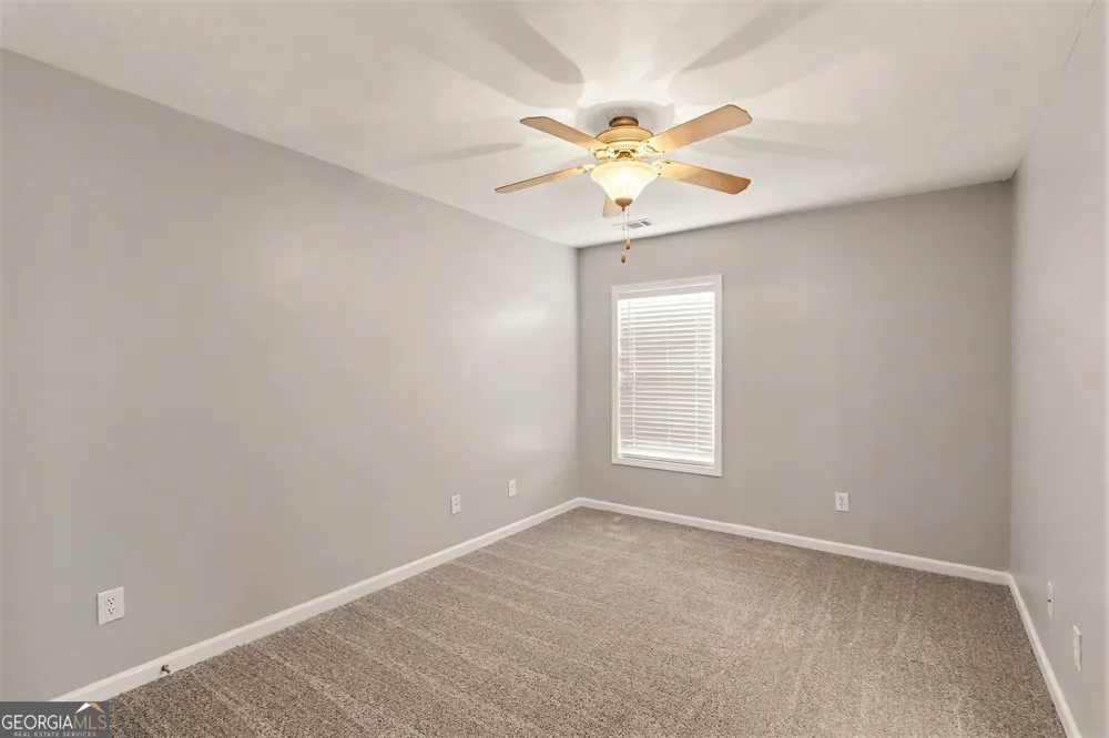 211 Meadow RUN Carrollton, GA 30116