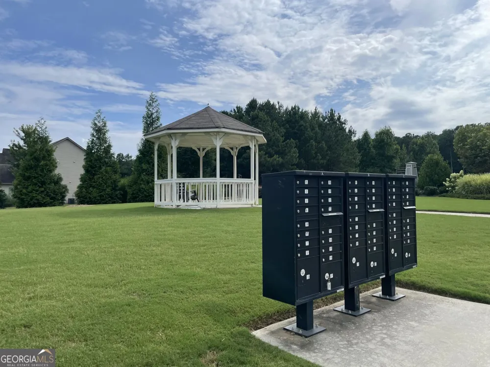 3725 Gardenwick RD Powder Springs, GA 30127