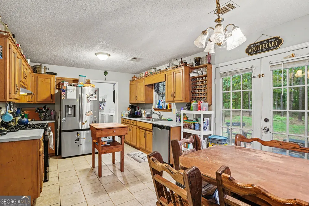 205 Woodcrest DR Covington, GA 30016