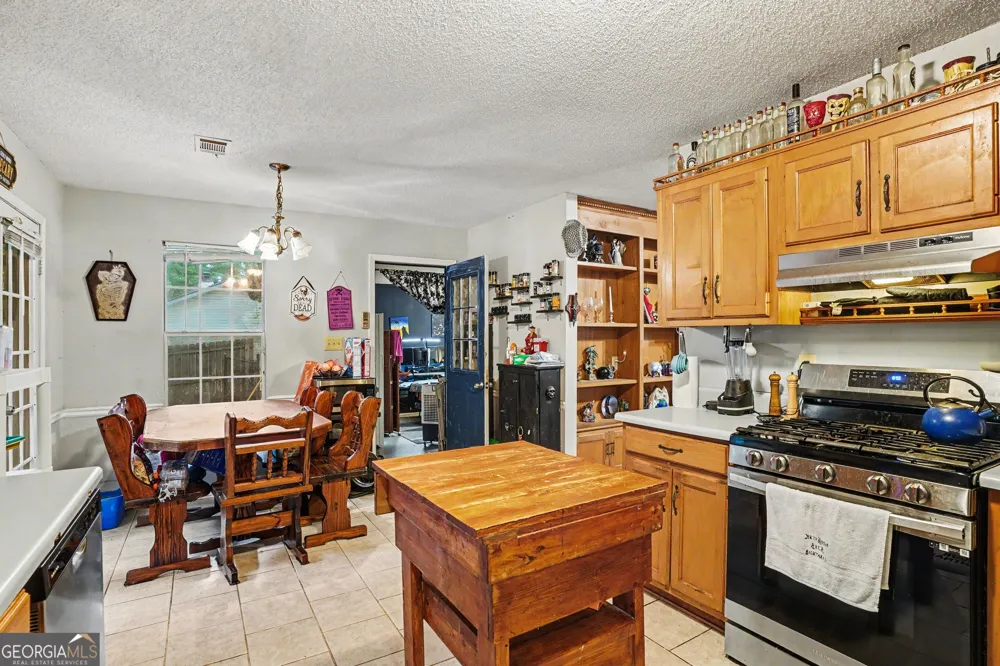 205 Woodcrest DR Covington, GA 30016
