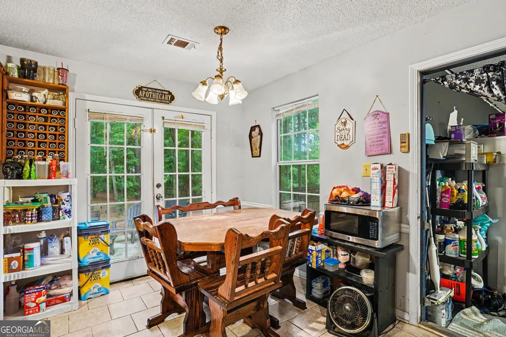 205 Woodcrest DR Covington, GA 30016