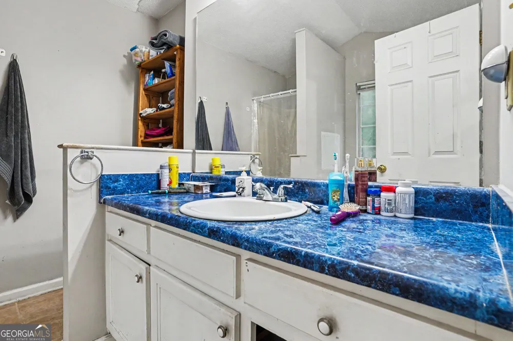 205 Woodcrest DR Covington, GA 30016