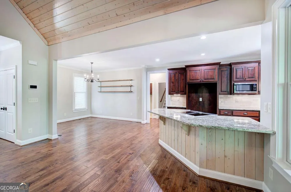 25 Mountain Creek TRL NE Fairmount, GA 30139
