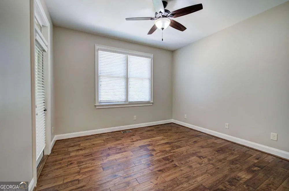 25 Mountain Creek TRL NE Fairmount, GA 30139