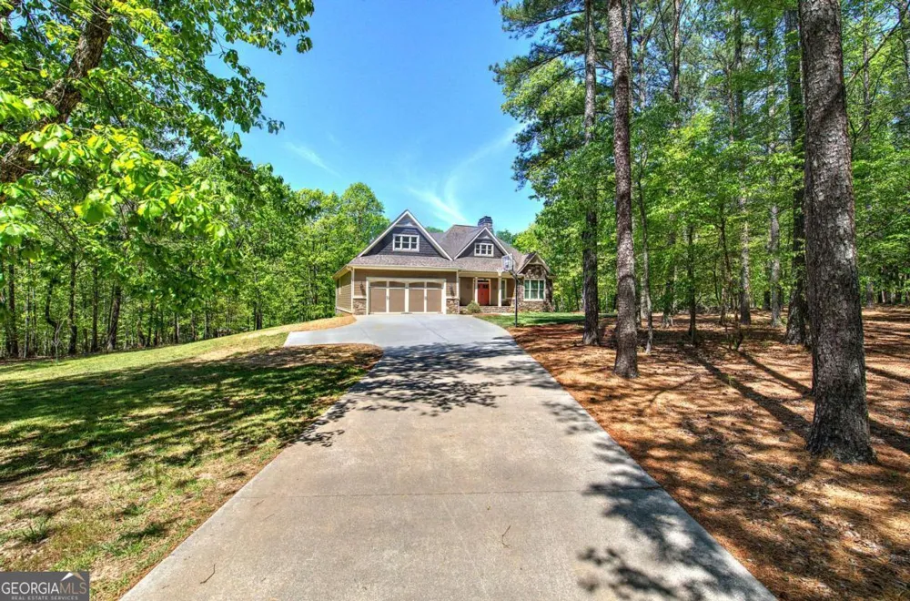 25 Mountain Creek TRL NE Fairmount, GA 30139