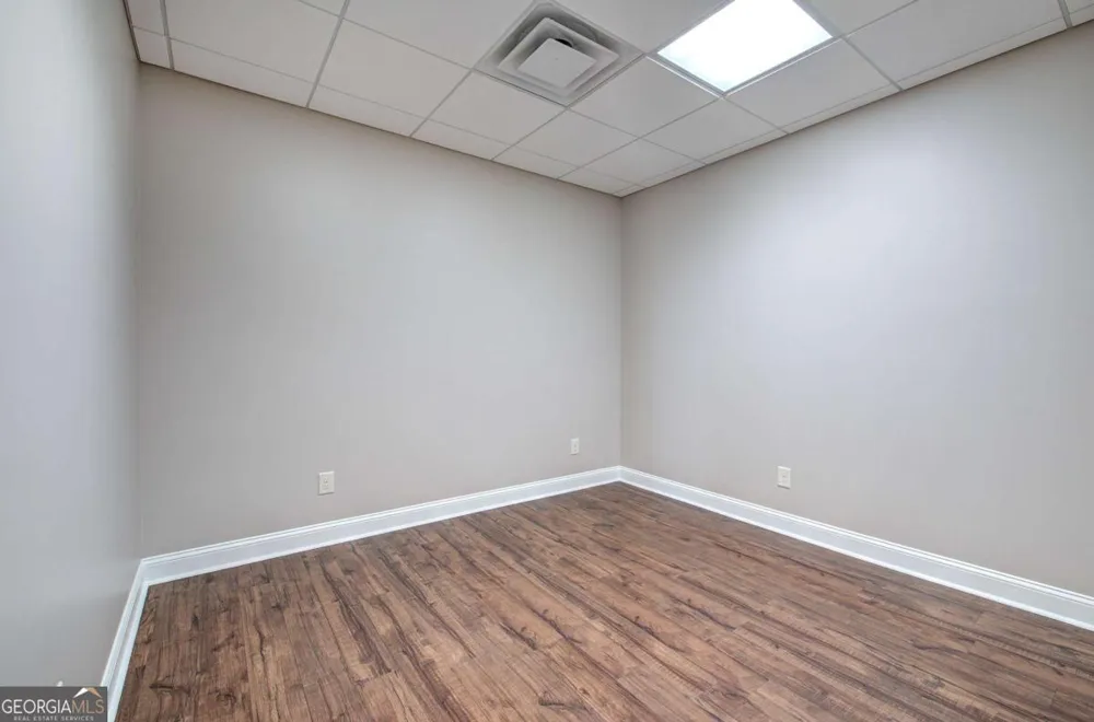 25 Mountain Creek TRL NE Fairmount, GA 30139
