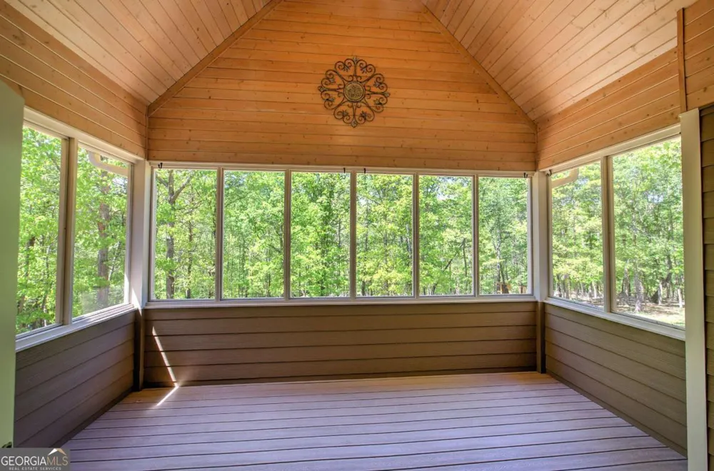 25 Mountain Creek TRL NE Fairmount, GA 30139