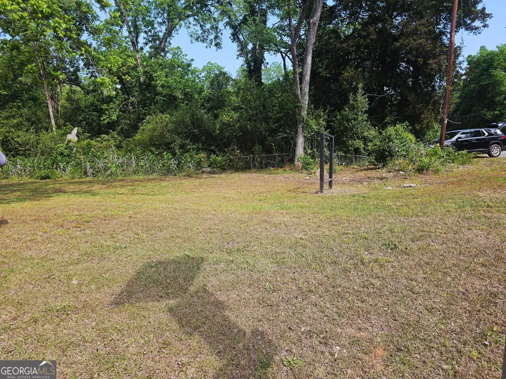 300 N Pickens ST Milledgeville, GA 31061