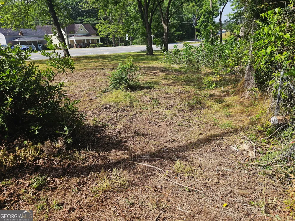 300 N Pickens ST Milledgeville, GA 31061