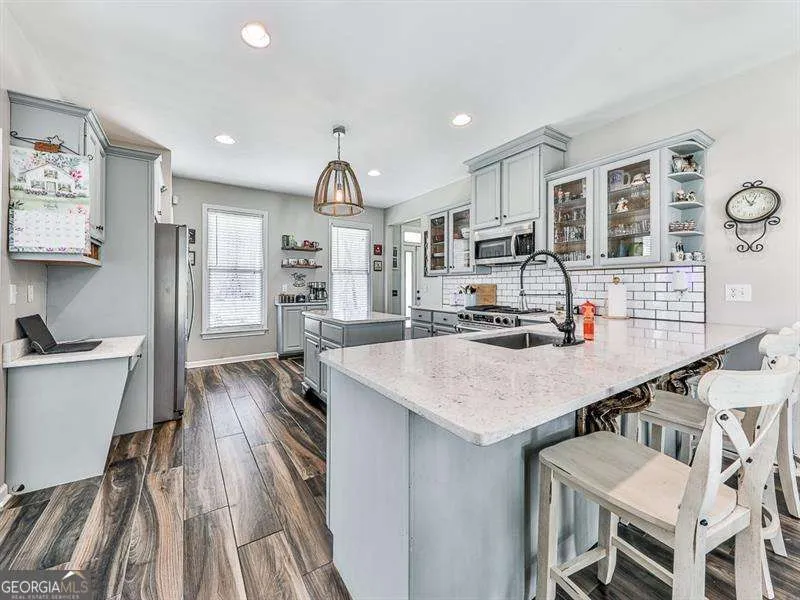 1206 Garden ROW NE Dalton, GA 30721