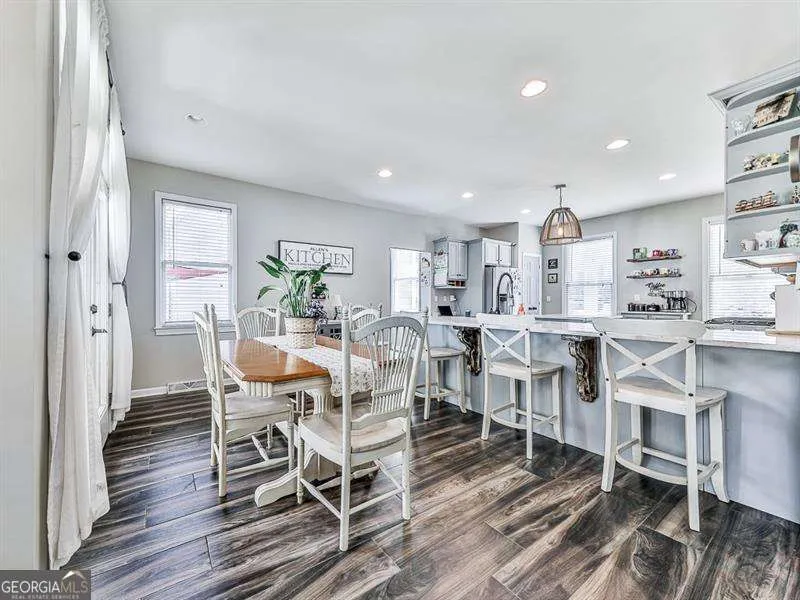 1206 Garden ROW NE Dalton, GA 30721