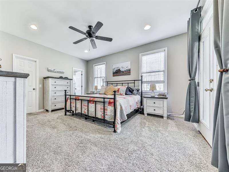 1206 Garden ROW NE Dalton, GA 30721