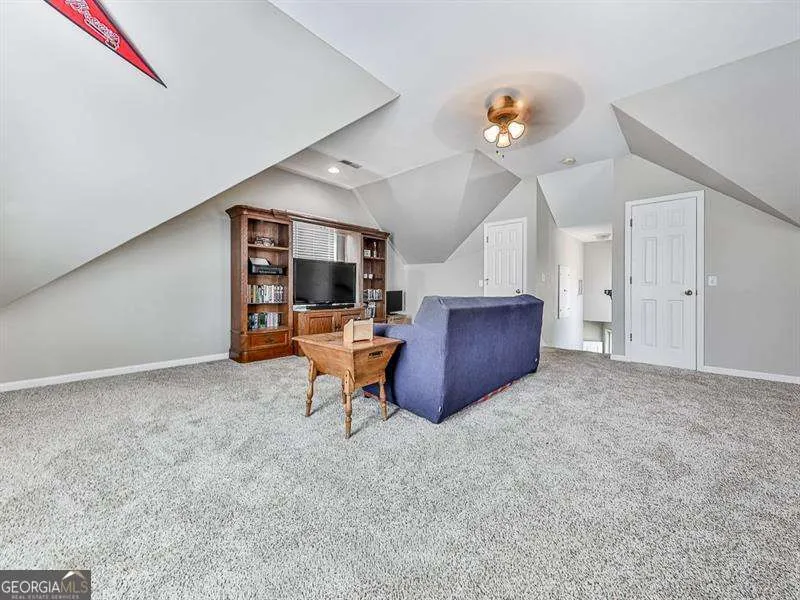 1206 Garden ROW NE Dalton, GA 30721