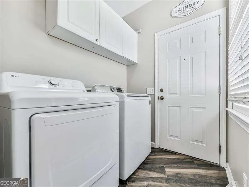 1206 Garden ROW NE Dalton, GA 30721