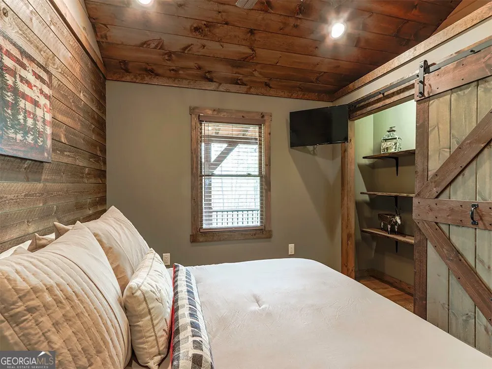 554 SE Tipton Springs RD Morganton, GA 30560