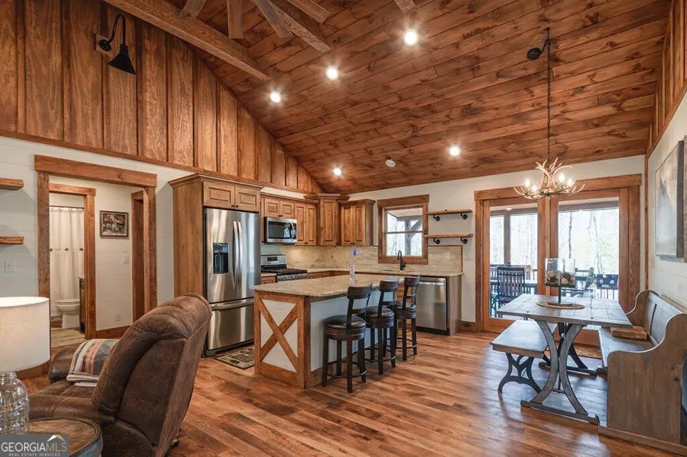 554 SE Tipton Springs RD Morganton, GA 30560