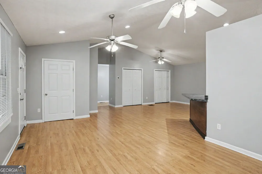 413 Old Newnan RD Carrollton, GA 30117