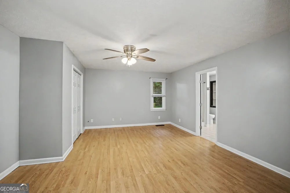 413 Old Newnan RD Carrollton, GA 30117