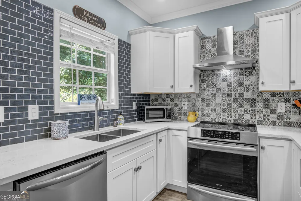 337 Asbury CT Senoia, GA 30276