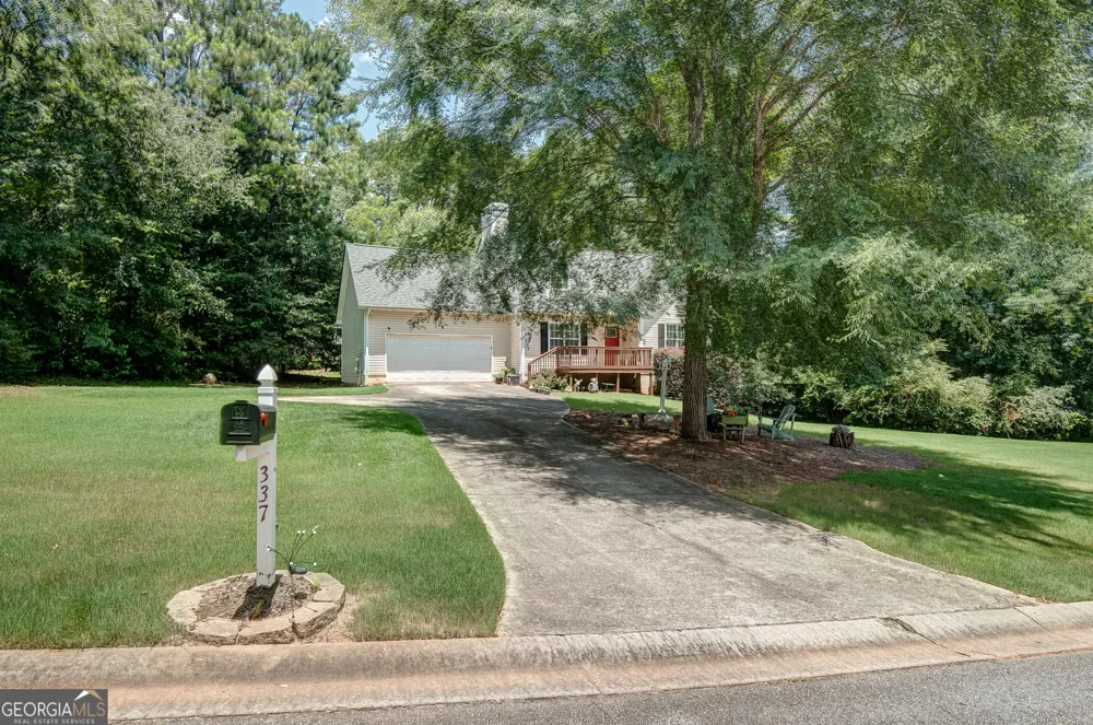 337 Asbury CT Senoia, GA 30276