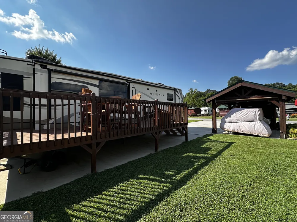 218 Mountain Creek RD Blairsville, GA 30512