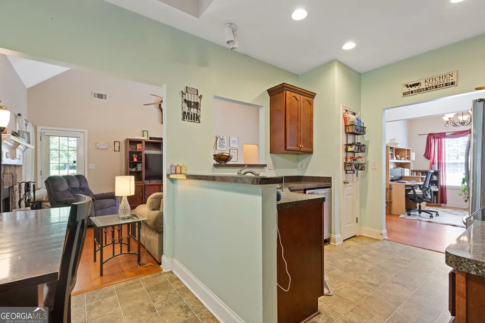 102 Reservation VW Dallas, GA 30132