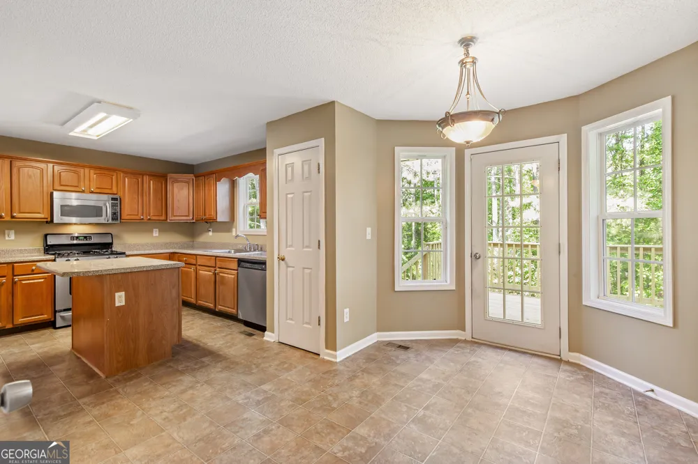 178 Hunters Mill DR Hiram, GA 30141