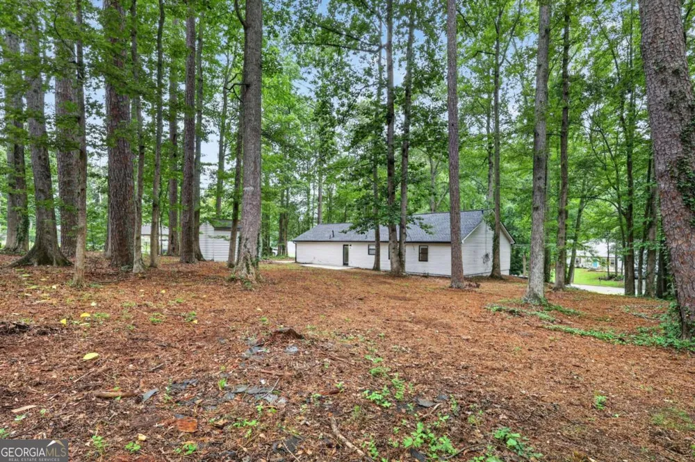 160 Running Bear TRL Fayetteville, GA 30214