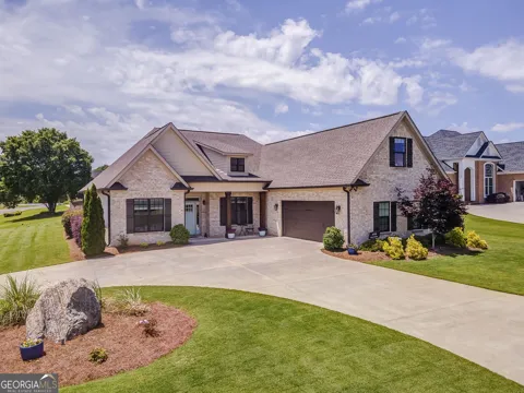 109 Mountain Laurel