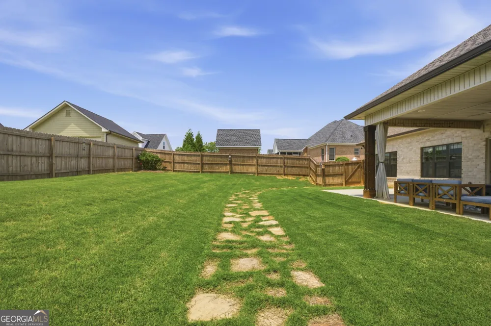 109 Mountain Laurel Calhoun, GA 30701