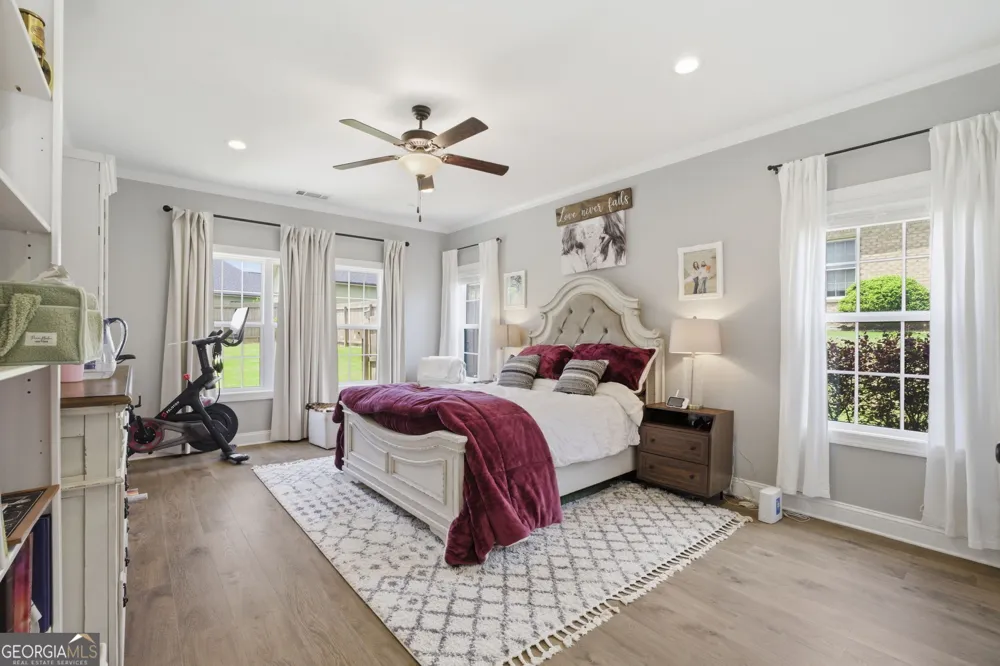 109 Mountain Laurel Calhoun, GA 30701