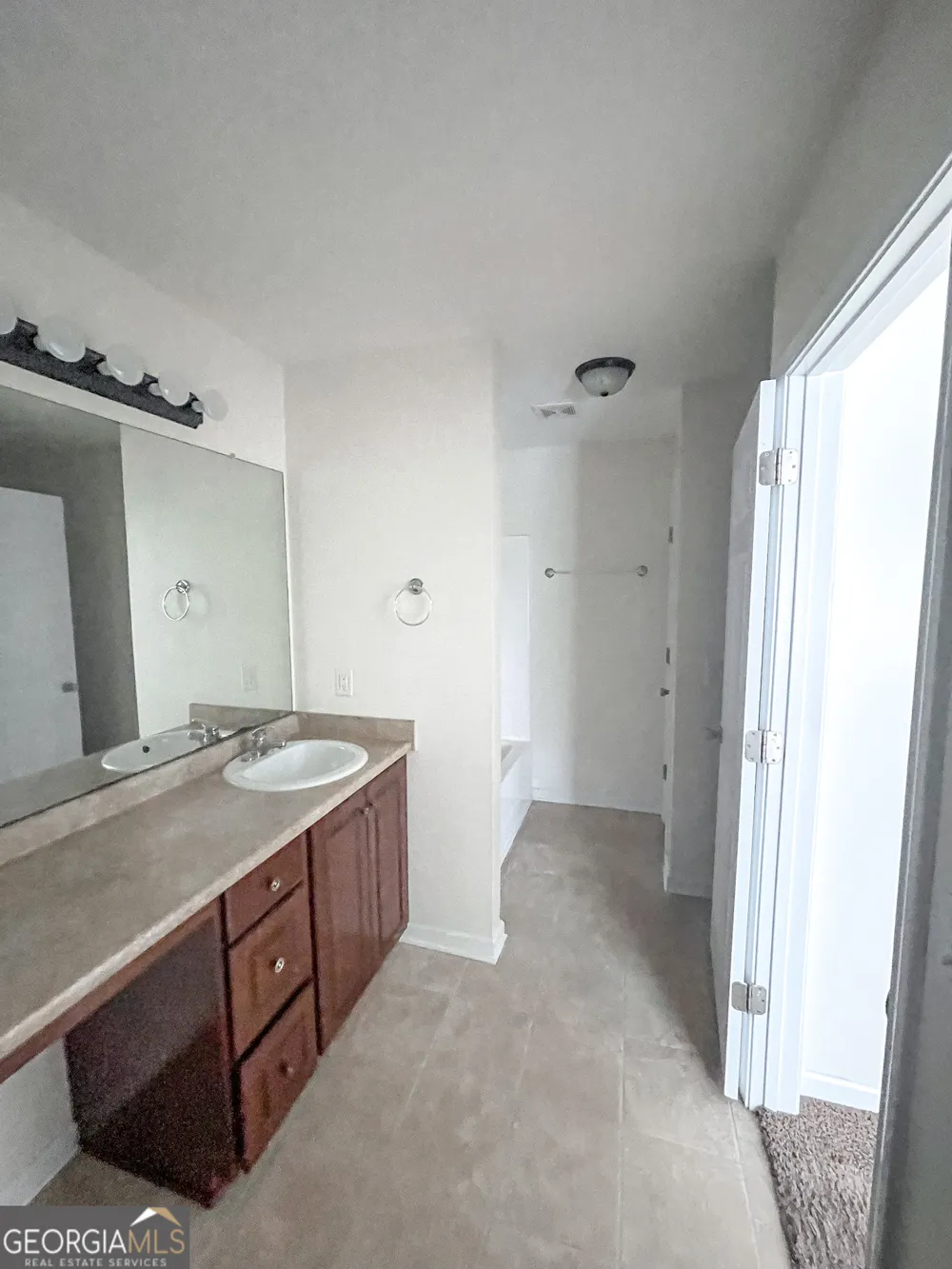 338 S Bridgeport DR Statesboro, GA 30461