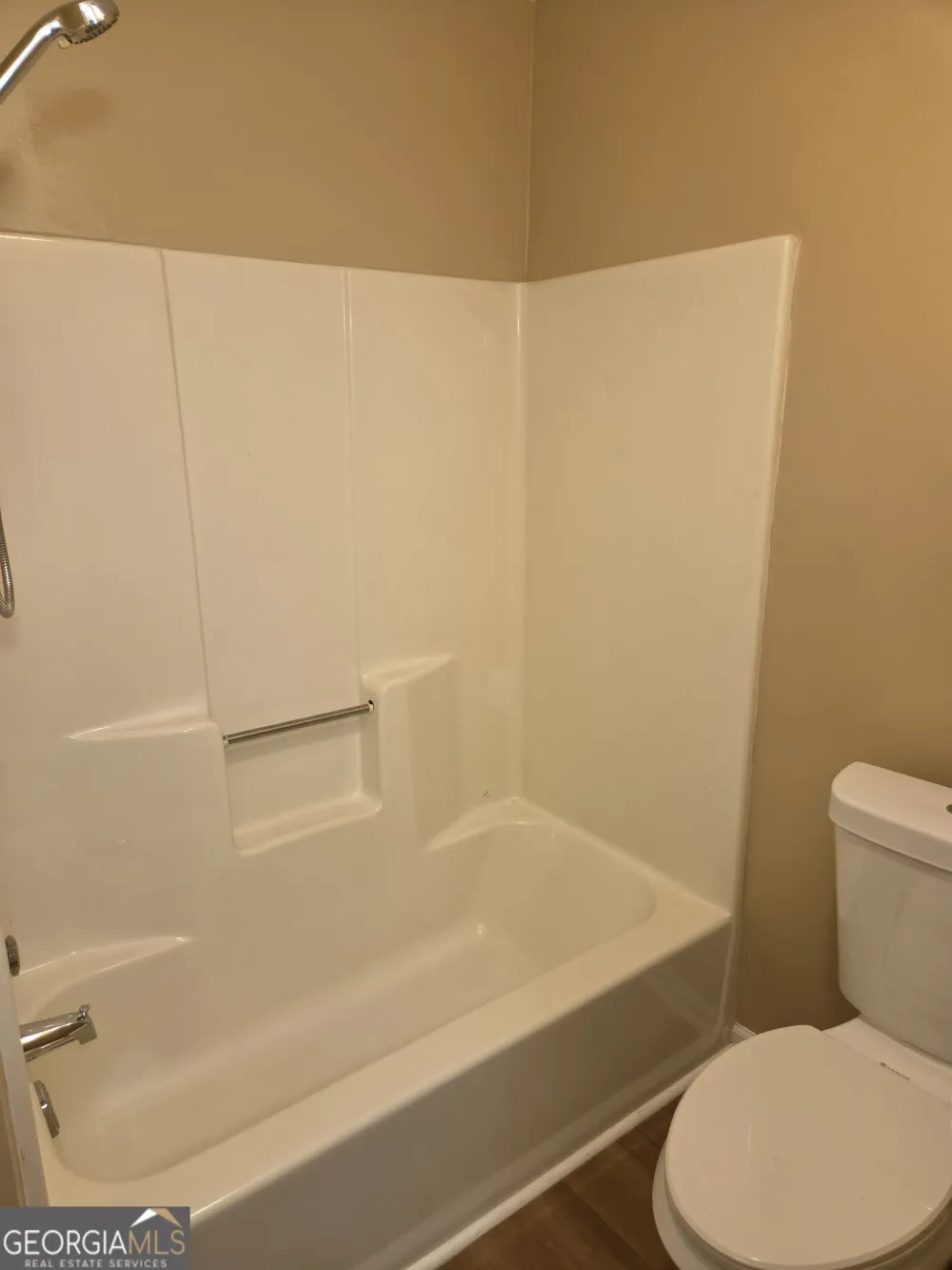 5595 Wells CIR Stone Mountain, GA 30087