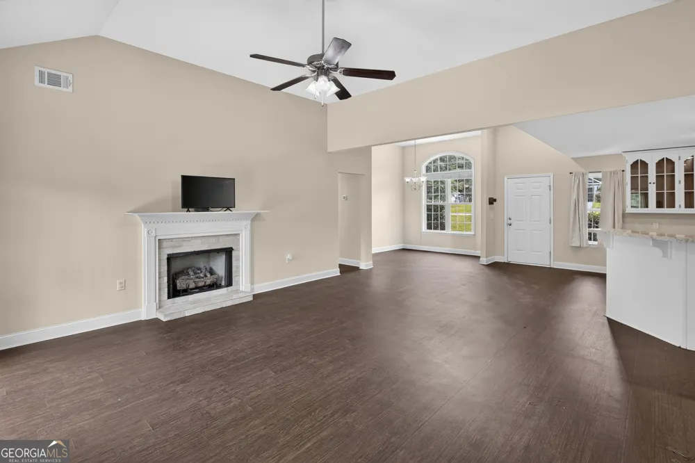 221 Stillwater DR Statesboro, GA 30461
