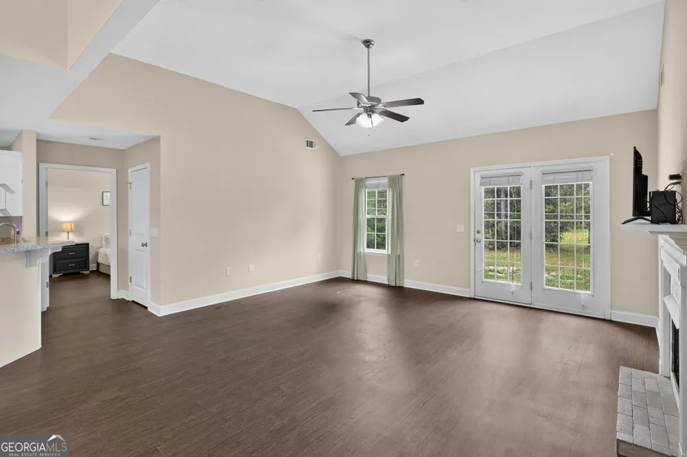 221 Stillwater DR Statesboro, GA 30461