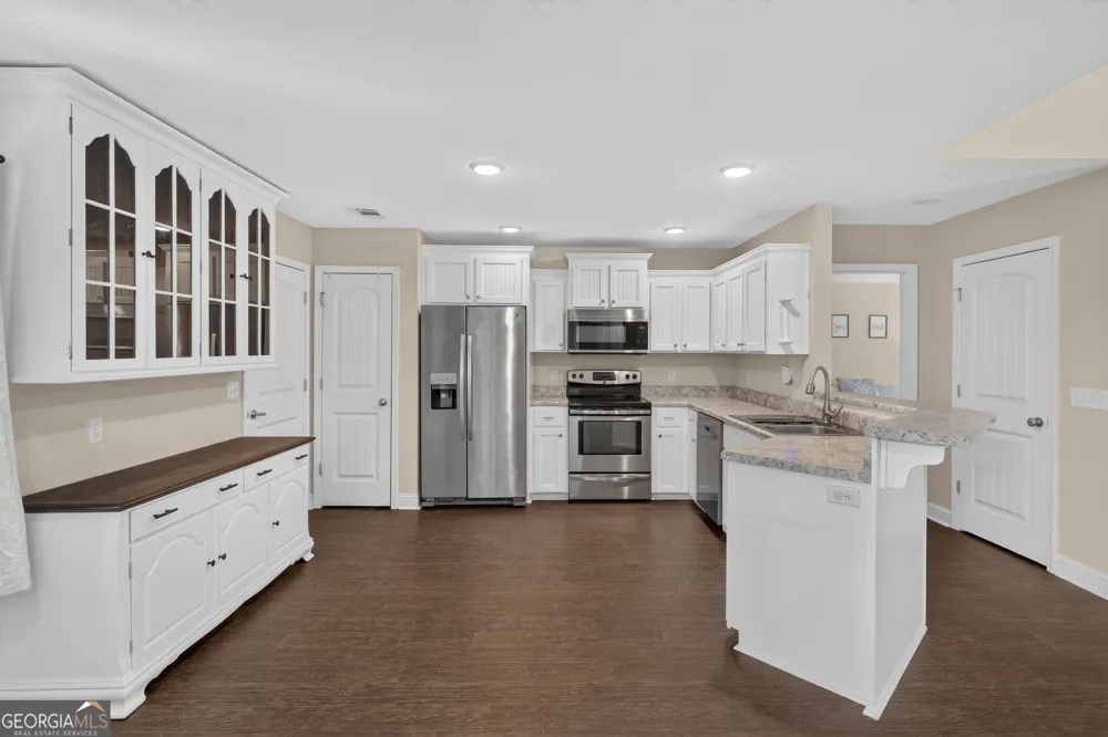 221 Stillwater DR Statesboro, GA 30461