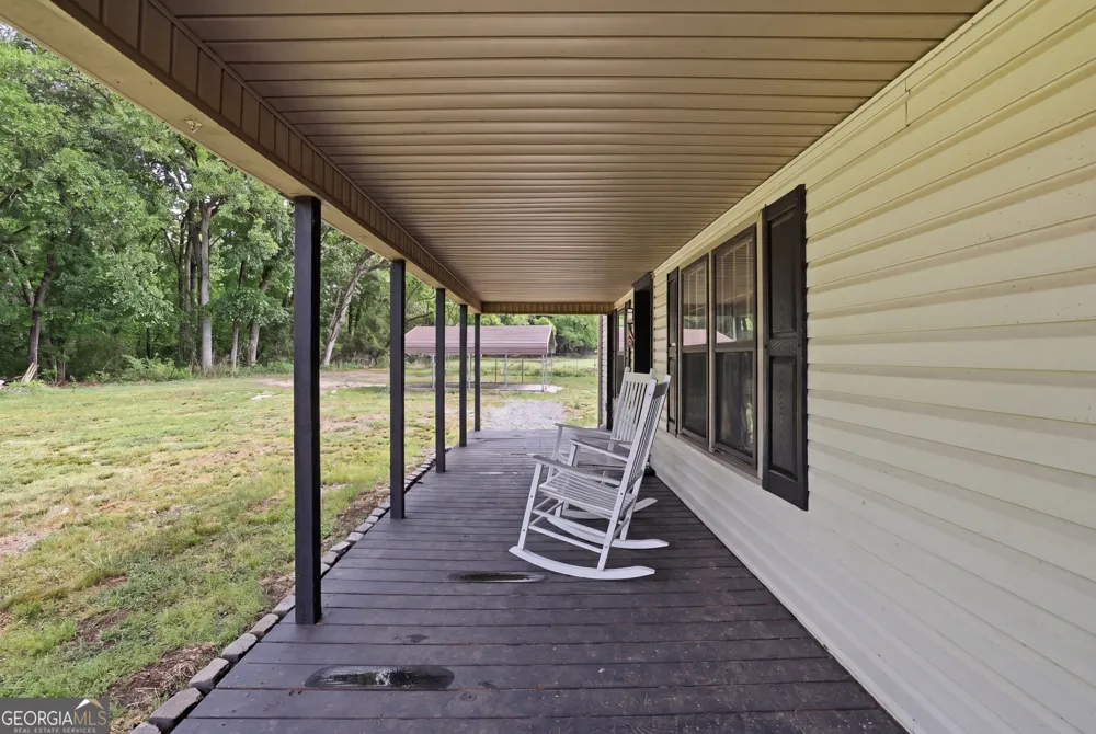 5525 Sandy Cross RD Carnesville, GA 30521